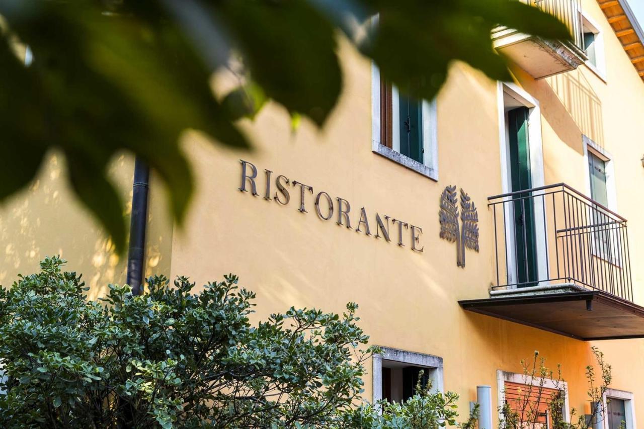 Hotel Due Platani Cornedo Vicentino エクステリア 写真