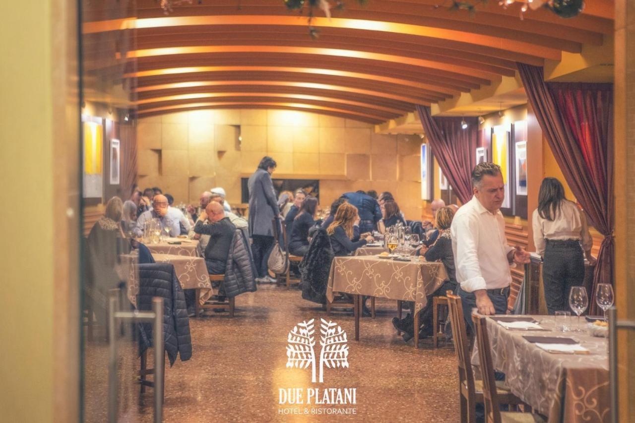 Hotel Due Platani Cornedo Vicentino エクステリア 写真